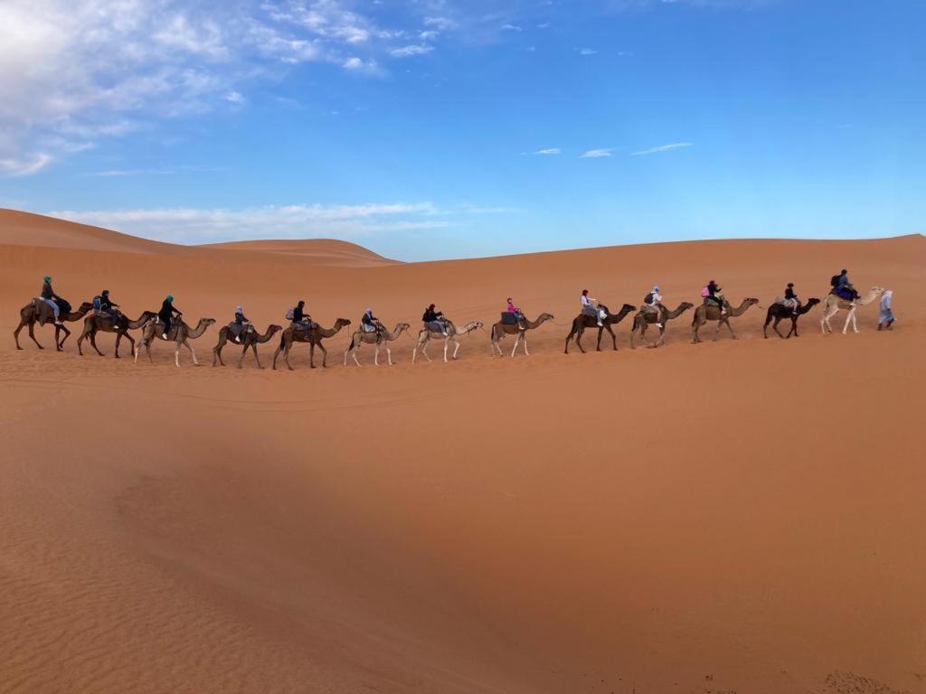 Erg Chebbi Starlight Camp Hotel Merzouga Eksteriør billede