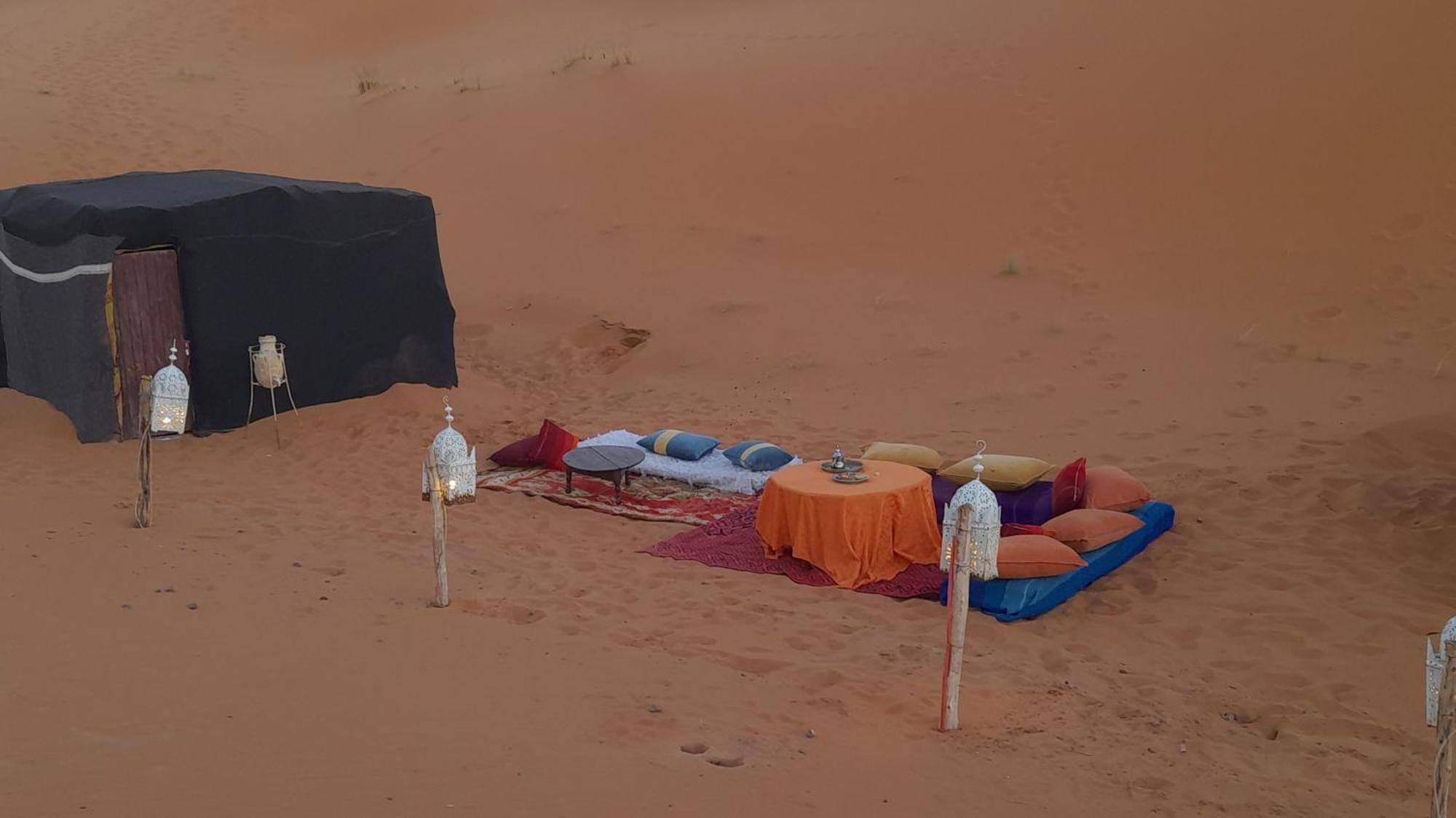 Erg Chebbi Starlight Camp Hotel Merzouga Eksteriør billede