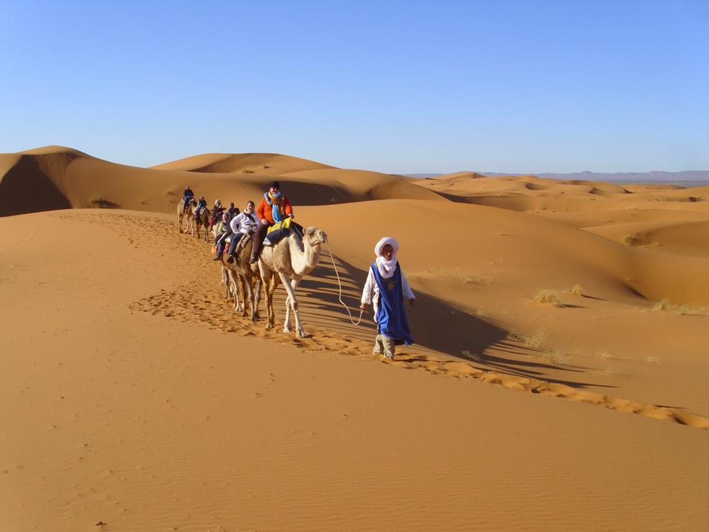 Erg Chebbi Starlight Camp Hotel Merzouga Eksteriør billede